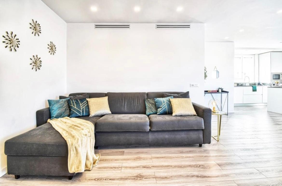 Vatican Luxury Home Jacuzzi Apartment